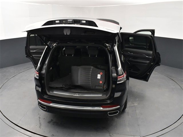 Used 2023 Jeep Grand Cherokee L Overland image 25