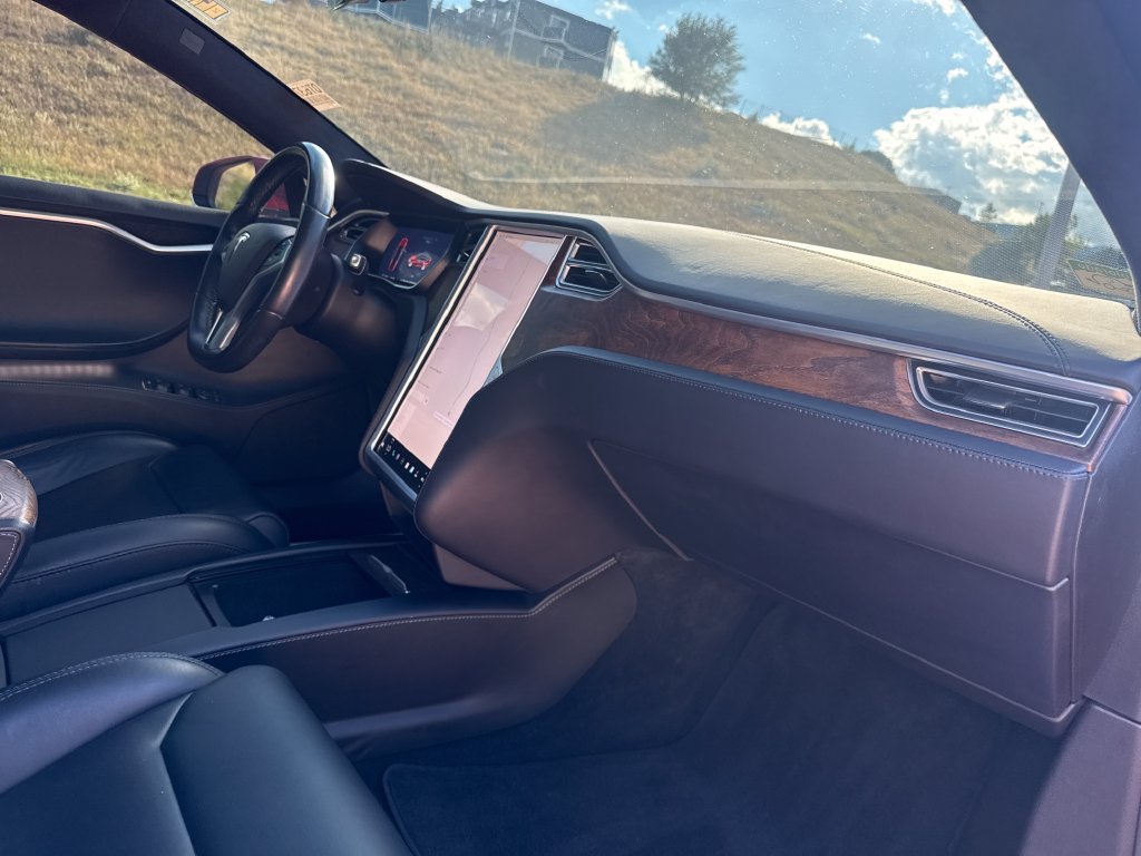 Used 2018 Tesla Model S 75D AWD/4WD image 29