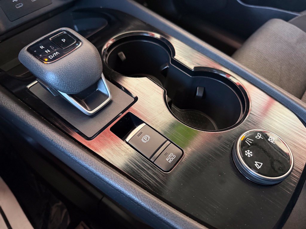 Certified 2025 Nissan Rogue SV AWD/4WD image 28