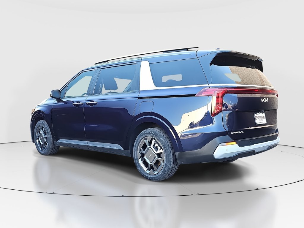 Used 2026 Kia Carnival EX FWD image 7