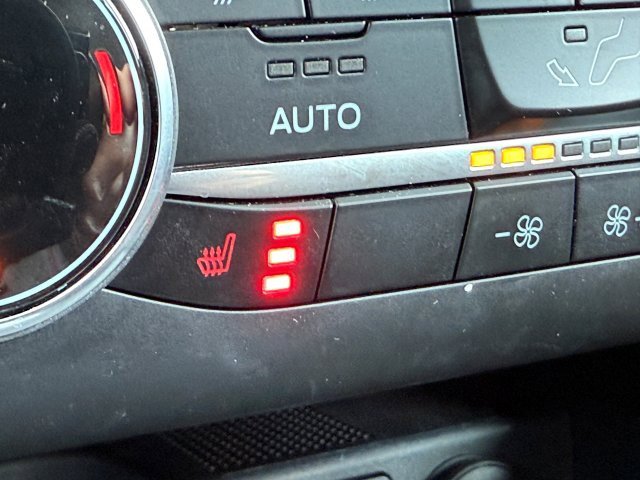 Used 2023 Ford Escape ST-Line image 30