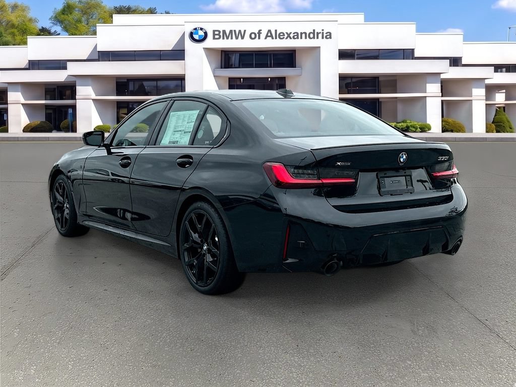 New 2026 BMW 330i xDrive Sedan w/ M Sport Package AWD/4WD image 5