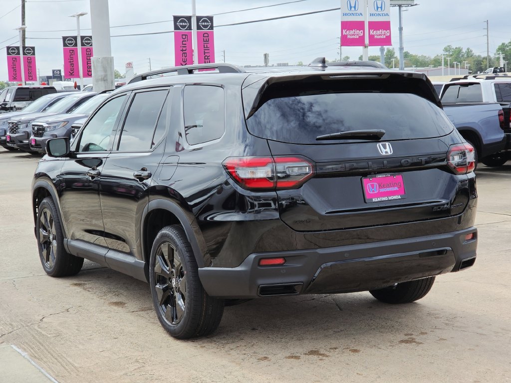 New 2026 Honda Pilot Black Edition image 4