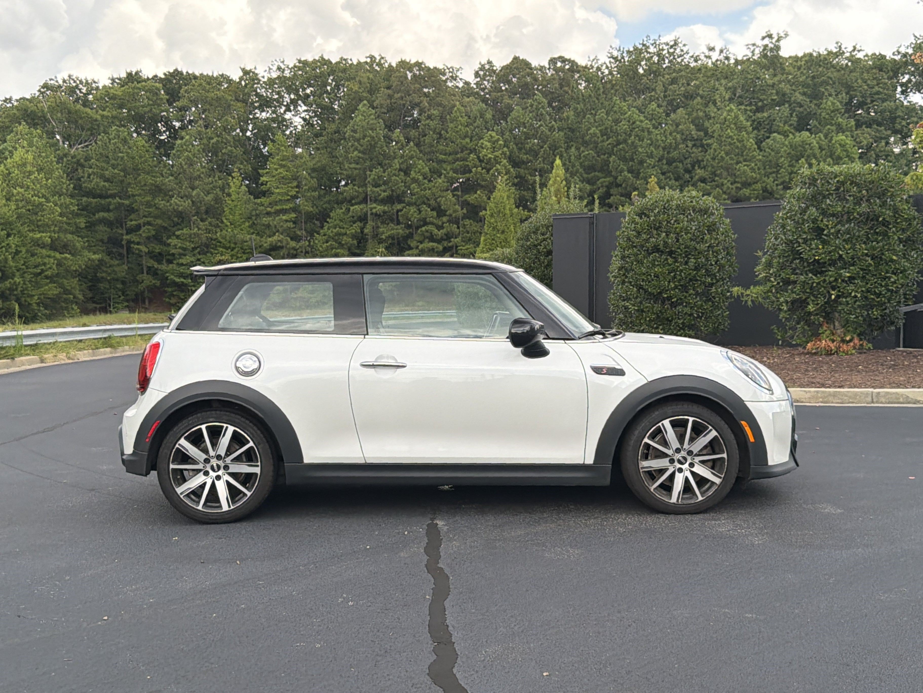 Used 2024 MINI Cooper S FWD image 5