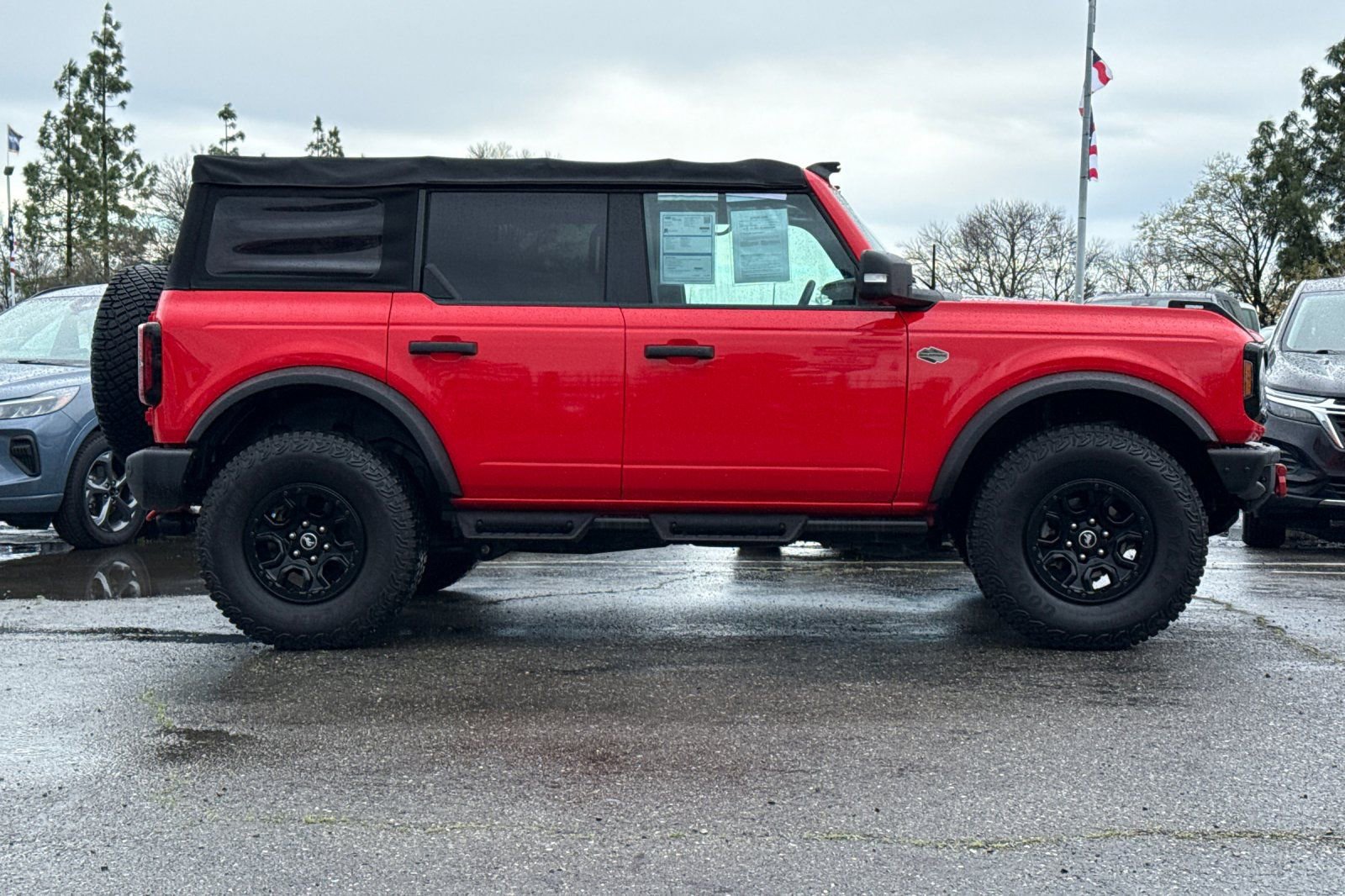 Certified 2022 Ford Bronco Wildtrak image 3