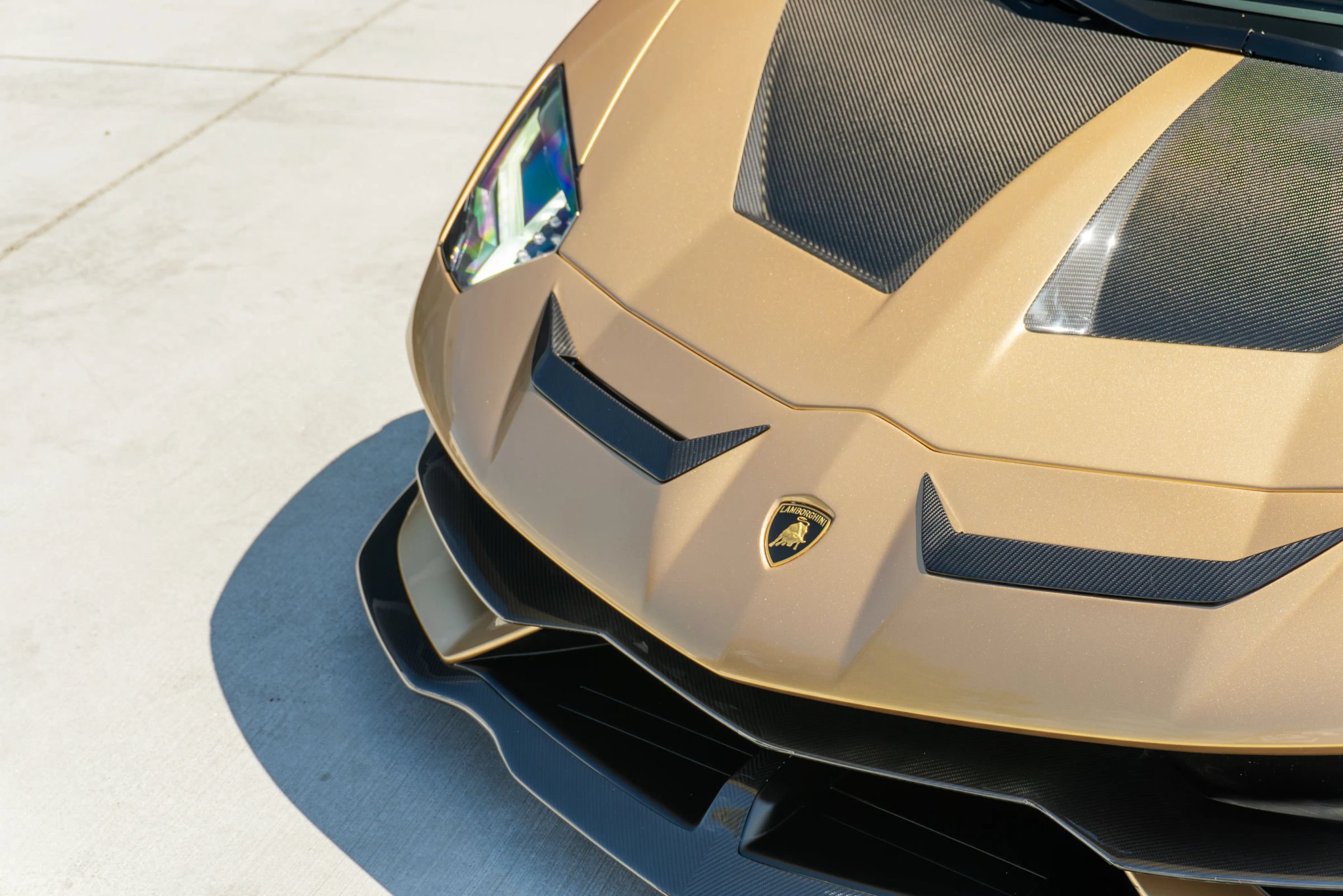 Used 2020 Lamborghini Aventador SVJ AWD/4WD image 25