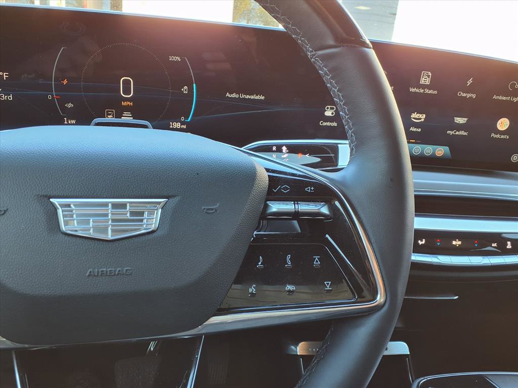 Certified 2024 Cadillac Lyriq Luxury image 15