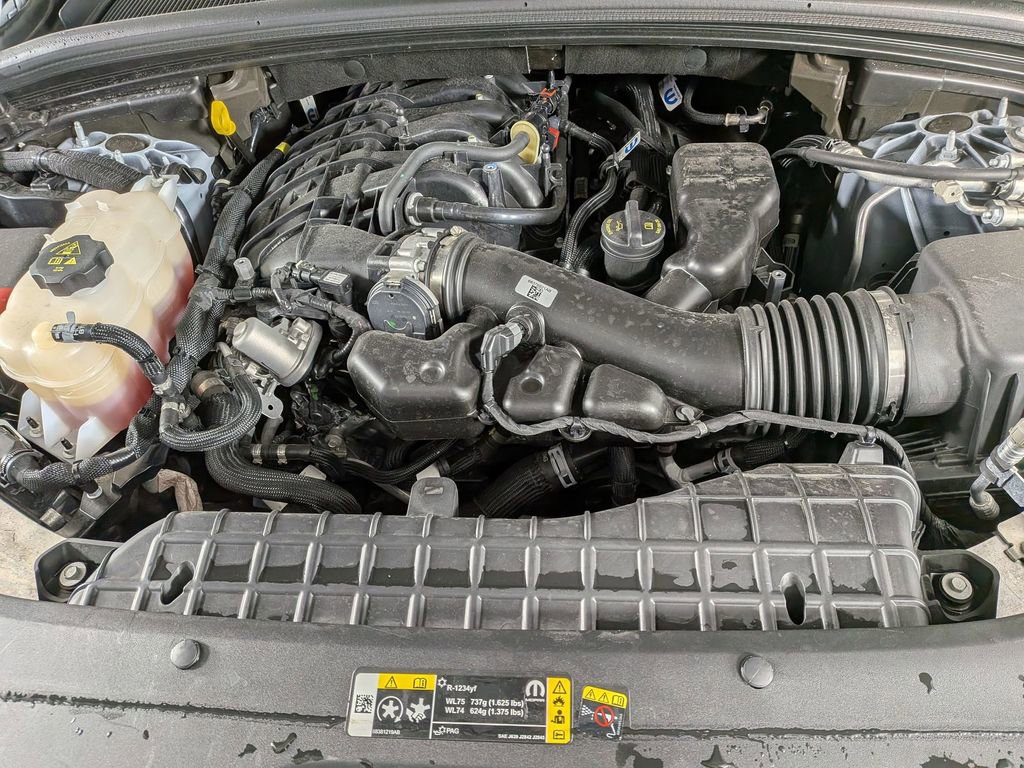 Certified 2024 Jeep Grand Cherokee Altitude image 29