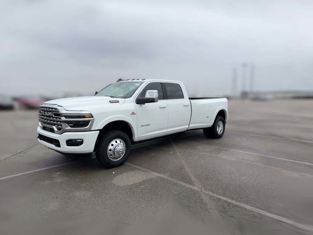 New 2025 RAM 3500 Longhorn image 4