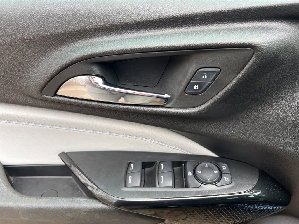 Certified 2024 Chevrolet Trax LT w/ Driver Confidence Package image 15