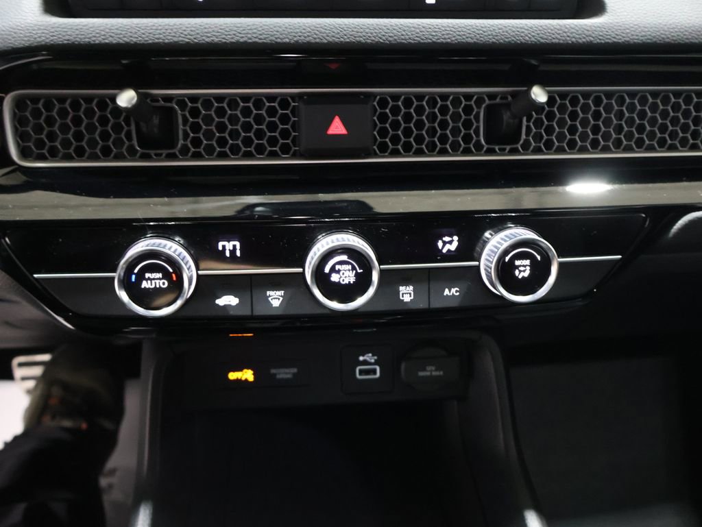 Used 2023 Honda Civic Sport image 29