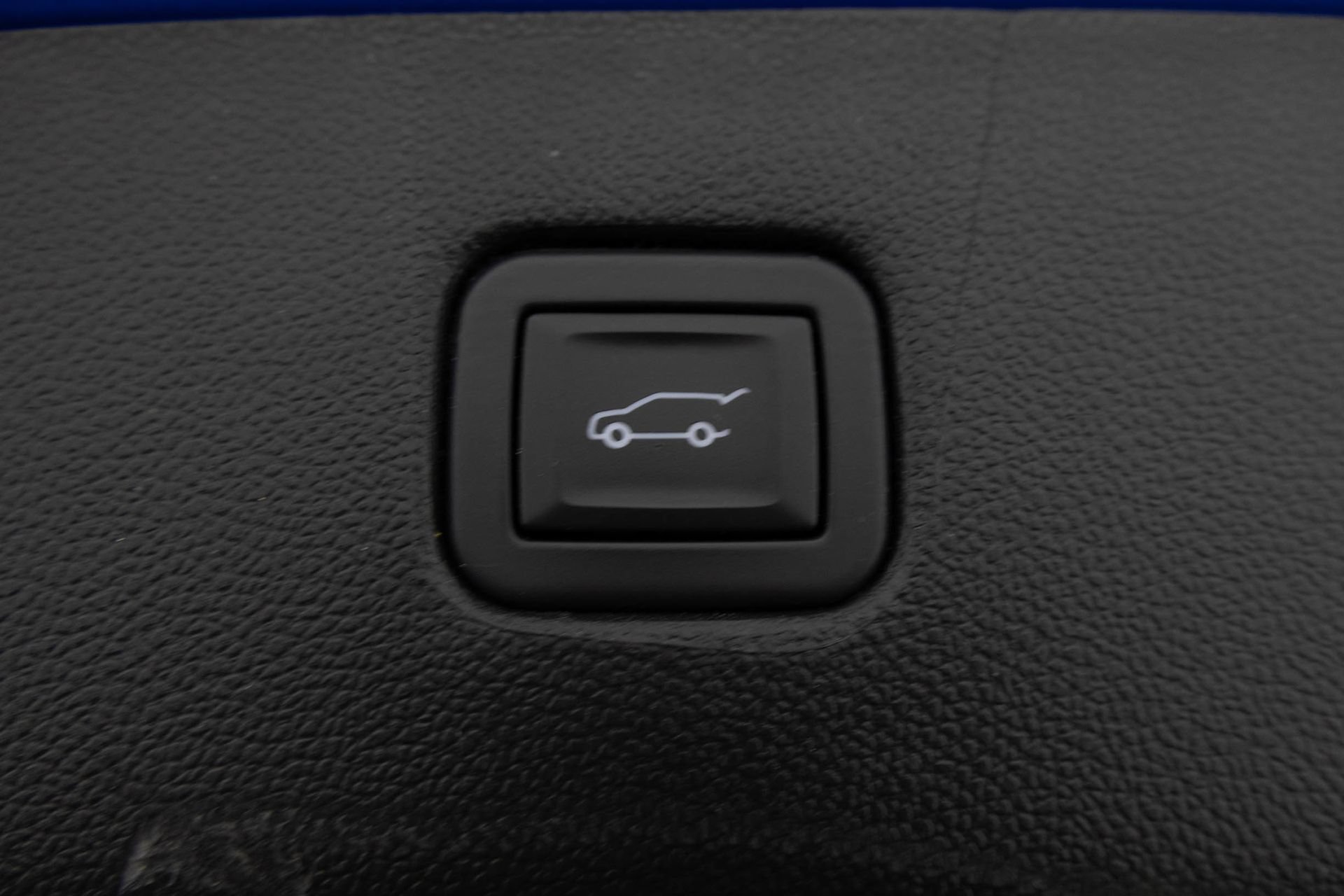 Certified 2024 Chevrolet Blazer LT w/ Midnight/Sport Edition FWD image 40