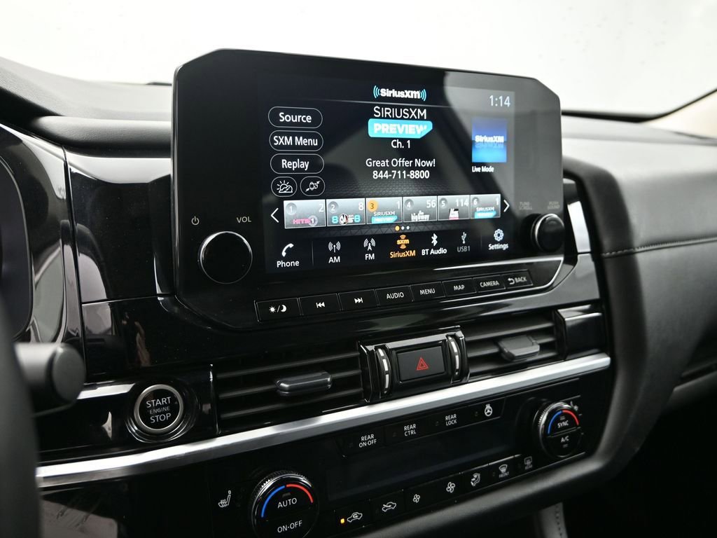 Used 2024 Nissan Pathfinder SL image 19