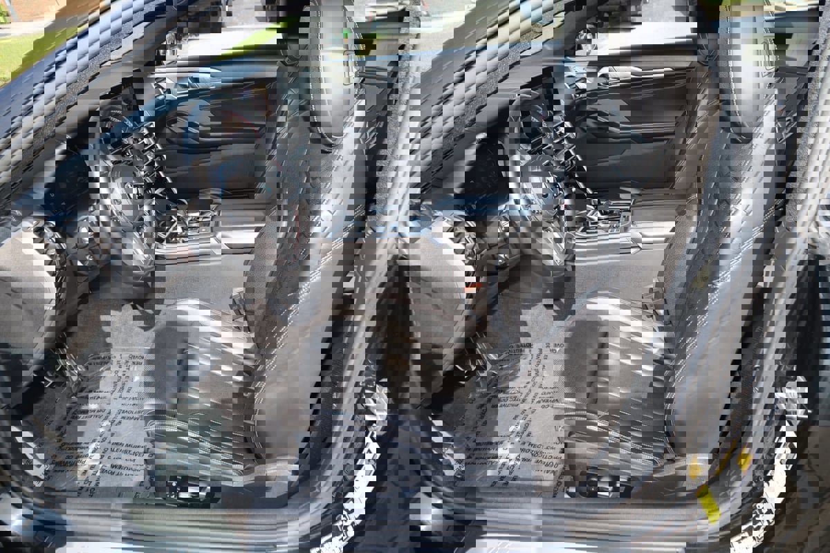 Used 2023 BMW M850i xDrive M850i xDrive image 34