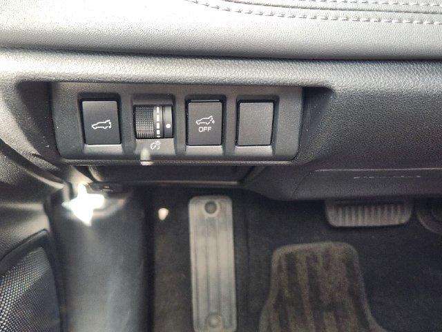 Certified 2024 Subaru Outback Limited AWD/4WD image 23