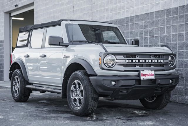 Used 2022 Ford Bronco Big Bend image 2