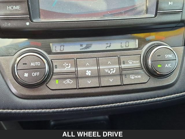 Used 2015 Toyota RAV4 XLE AWD/4WD image 24