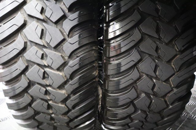 Used 2024 Ford F350 Lariat w/ FX4 Off-Road Package AWD/4WD image 91