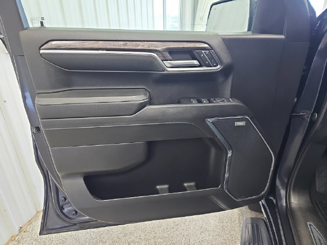 Used 2023 Chevrolet Silverado 1500 LTZ w/ LTZ Premium Package AWD/4WD image 10