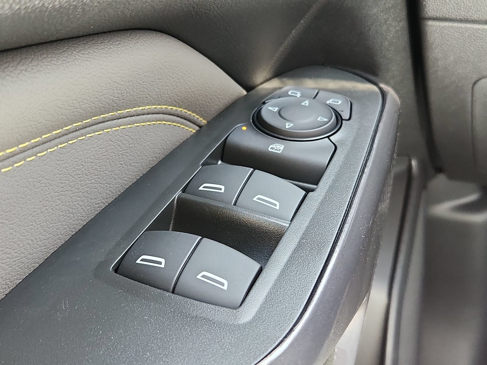 New 2026 Chevrolet Trax ACTIV w/ Driver Confidence Package FWD image 16