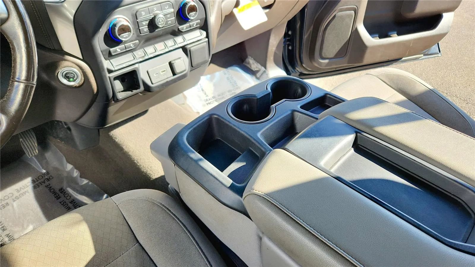 Used 2021 Chevrolet Silverado 1500 LT image 29