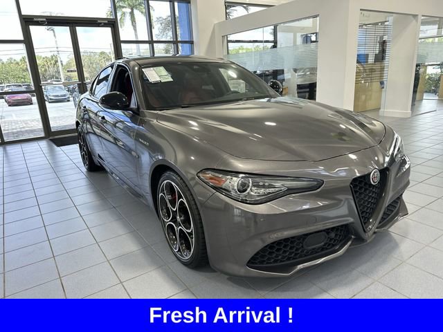 Used 2022 Alfa Romeo Giulia Veloce image 38