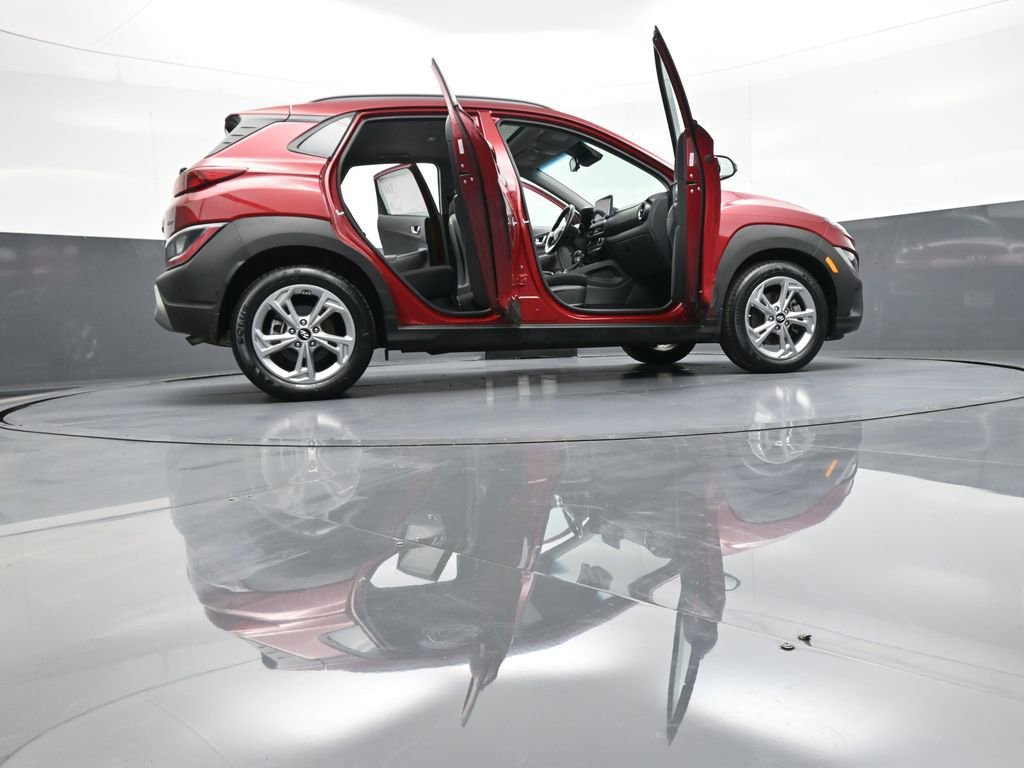 Certified 2023 Hyundai Kona SEL w/ Convenience Package AWD/4WD image 34