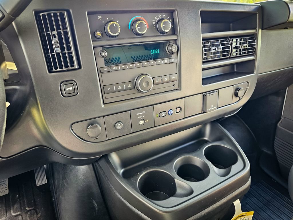 New 2025 GMC Savana 3500 Work Van 3D Cargo Van w/ Driver Convenience Package image 18