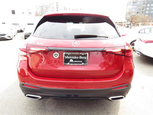 Certified 2025 Mercedes-Benz GLC 300 4MATIC image 3