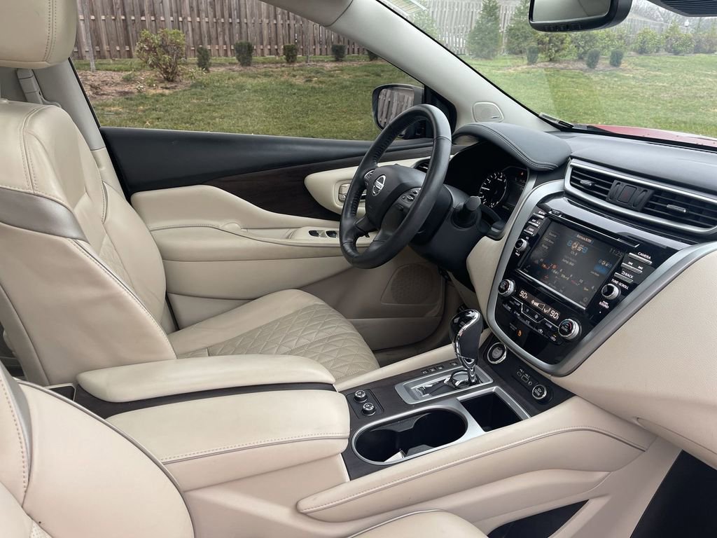 Used 2019 Nissan Murano Platinum w/ Cargo Package image 32