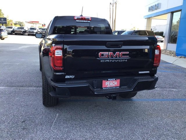New 2026 GMC Canyon Elevation w/ Convenience Package image 4