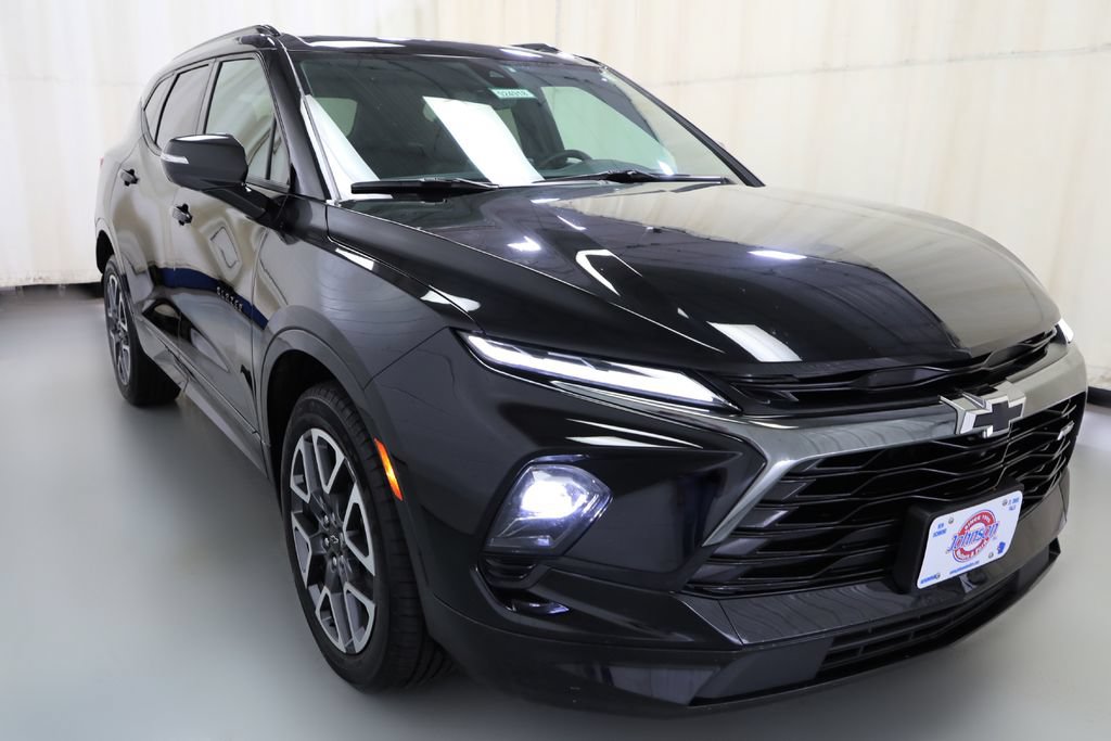Used 2024 Chevrolet Blazer RS w/ Driver Confidence II Package AWD/4WD image 18
