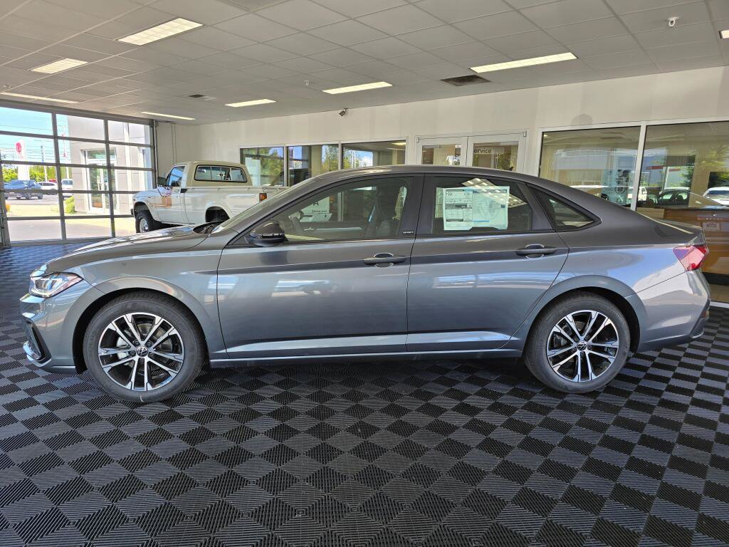 New 2026 Volkswagen Jetta Sport FWD image 6