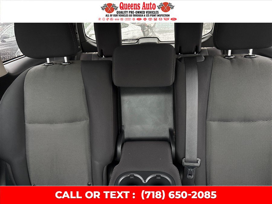 Used 2019 Nissan Pathfinder S AWD/4WD image 40