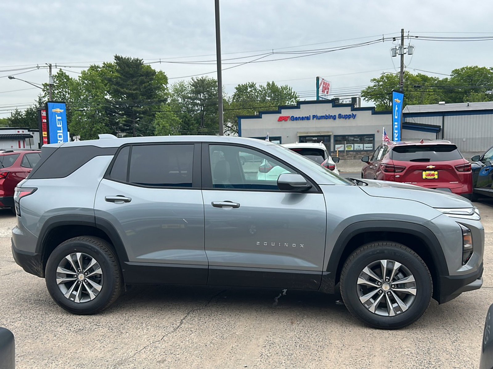 New 2026 Chevrolet Equinox LT w/ Convenience Package II AWD/4WD image 6