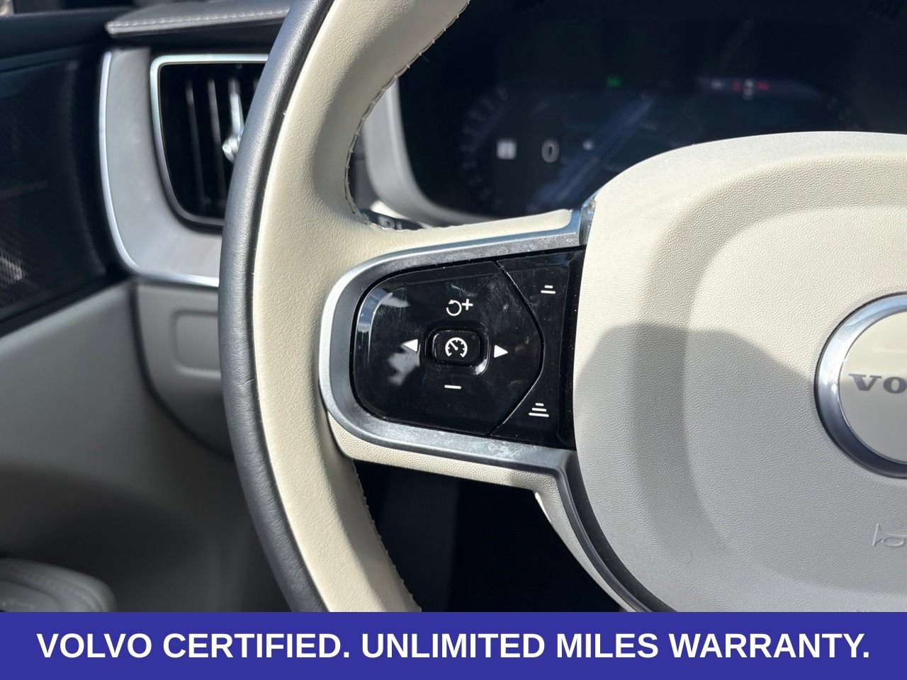 Certified 2026 Volvo XC60 B5 Ultra AWD/4WD image 24