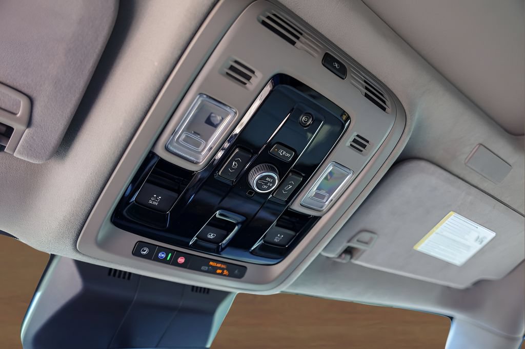 Certified 2025 Cadillac Escalade Sport Platinum AWD/4WD image 20