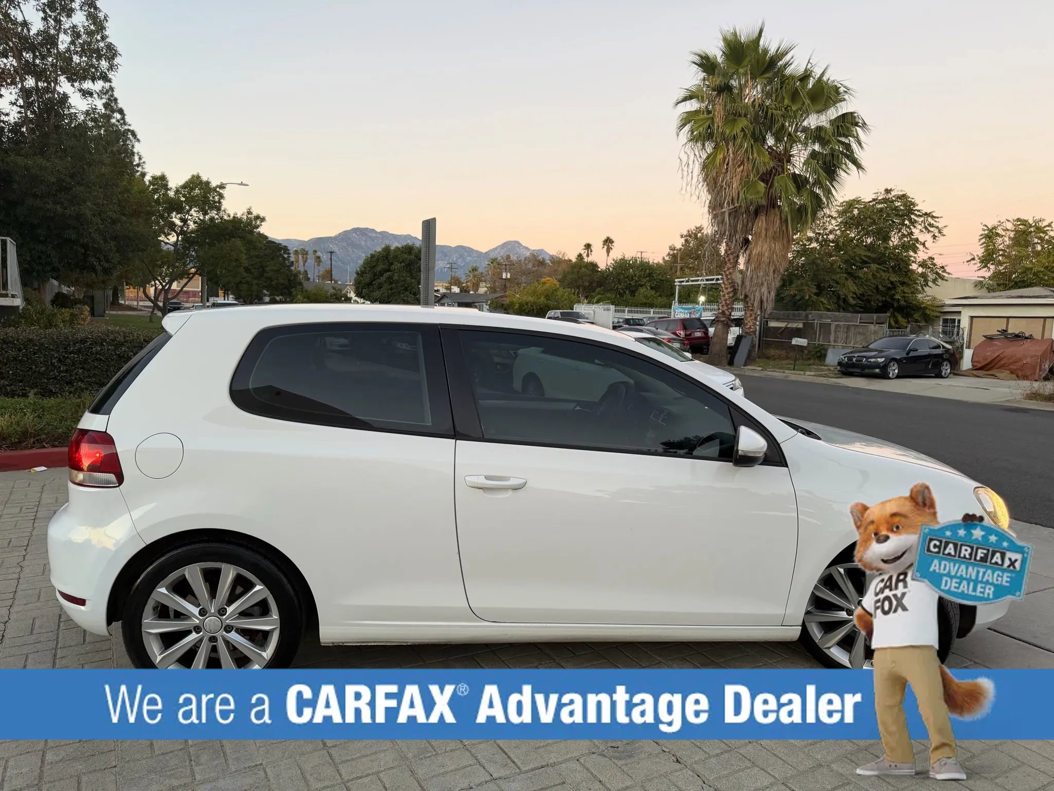 Used 2010 Volkswagen Golf 2-Door image 10