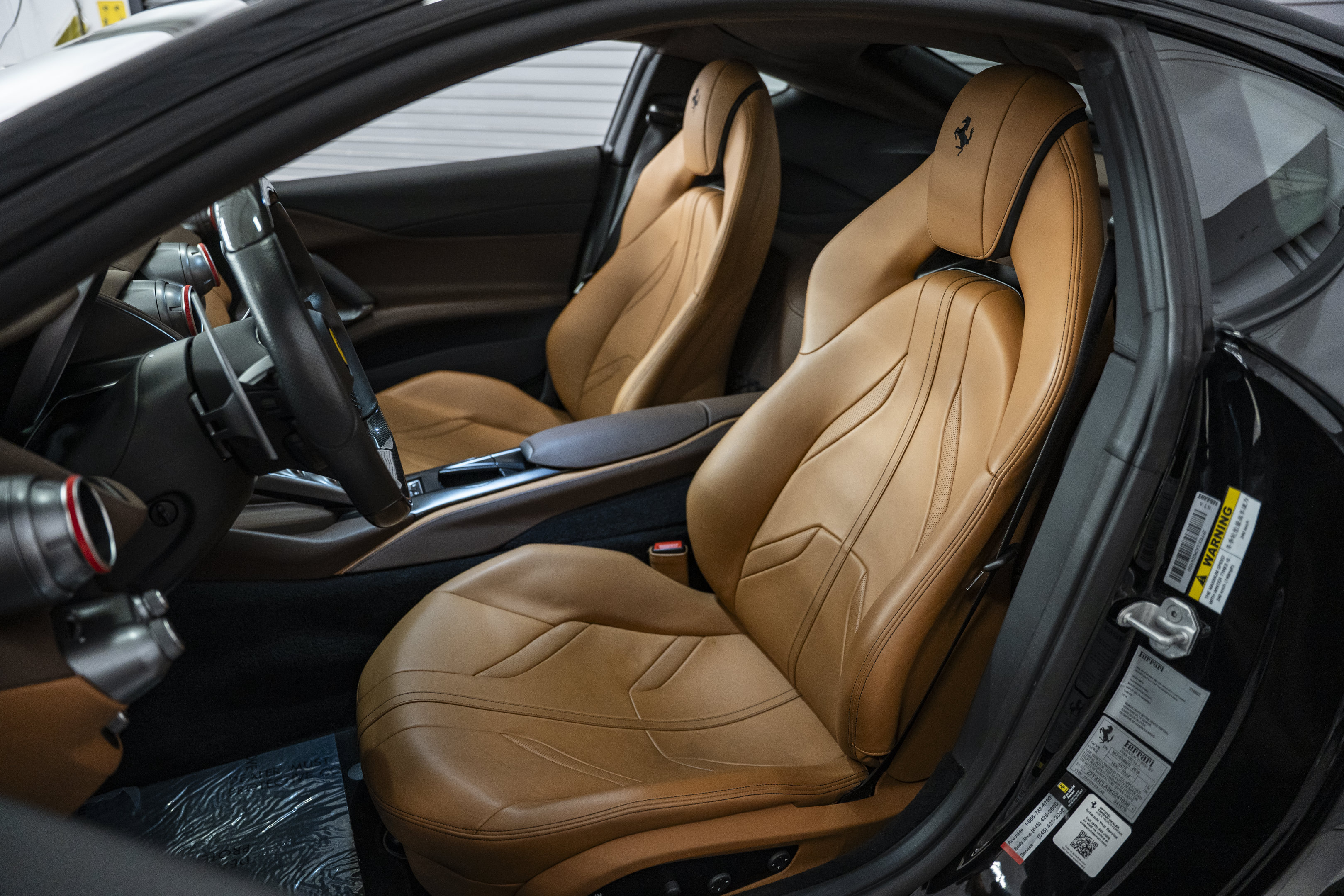 Used 2019 Ferrari 812 Superfast RWD image 24