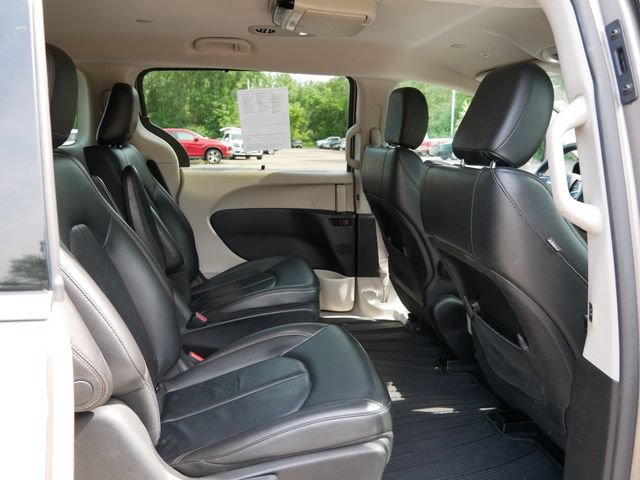 Used 2018 Toyota Tundra SR5 w/ TRD Sport Package AWD/4WD image 37