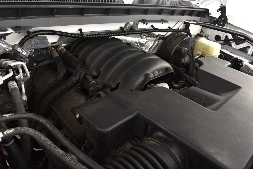 Used 2018 Chevrolet Silverado 1500 LT w/ Redline Edition image 33