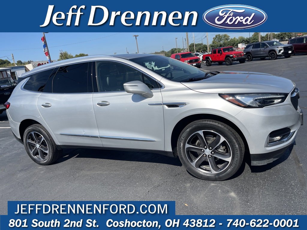 Used 2021 Buick Enclave Essence image 1