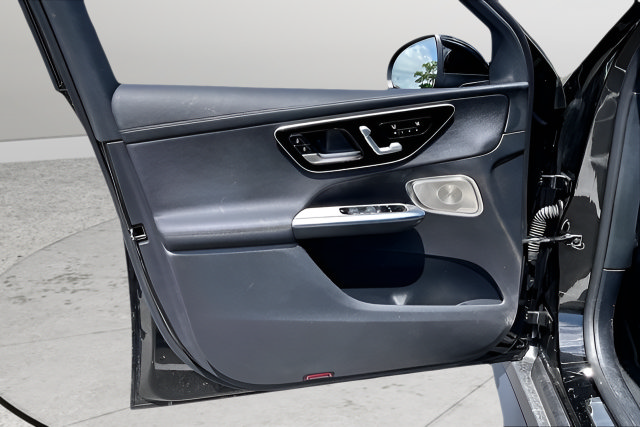 Certified 2026 Mercedes-Benz GLC 300 4MATIC image 17