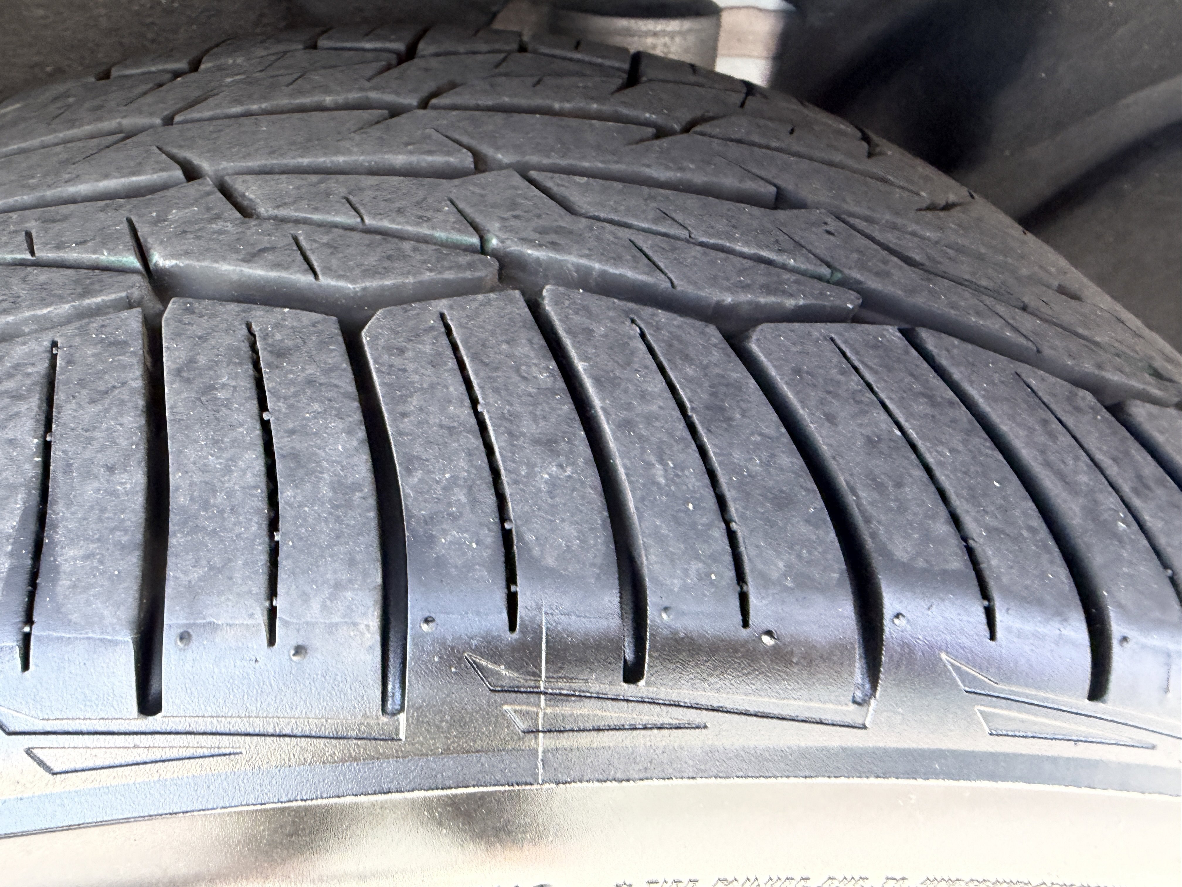 Certified 2023 Volvo XC60 B5 Ultimate FWD image 35