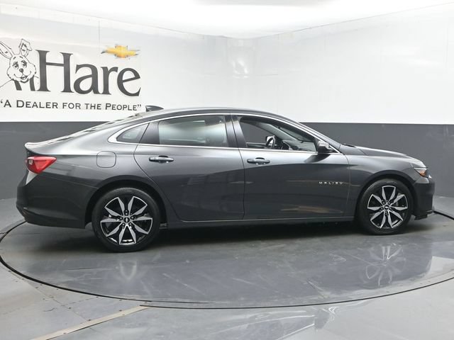 Used 2017 Chevrolet Malibu LT FWD image 36
