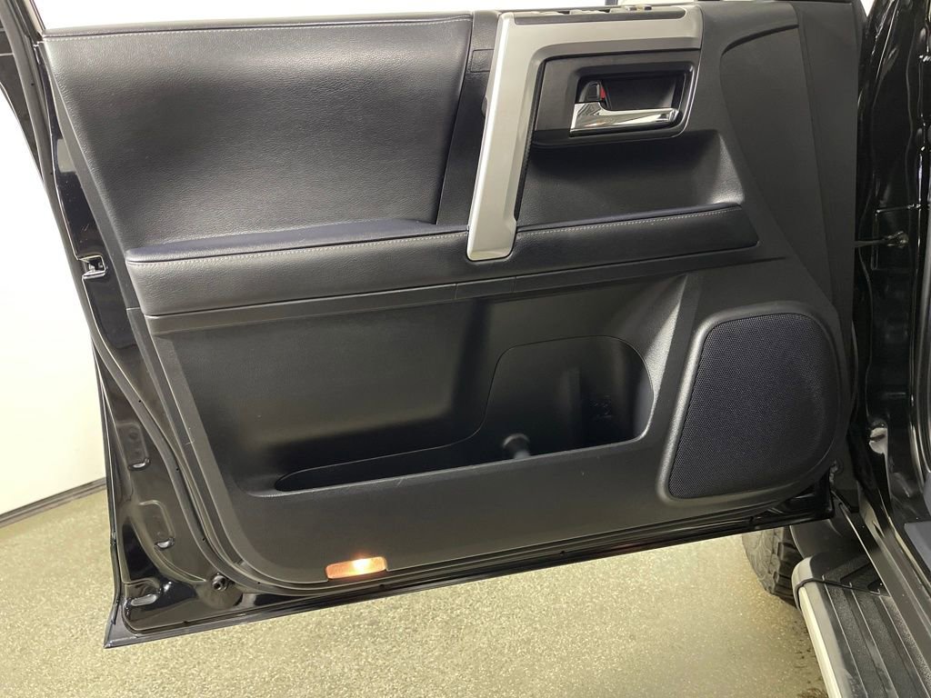 Certified 2022 Toyota 4Runner SR5 Premium w/ Moonroof Package image 17