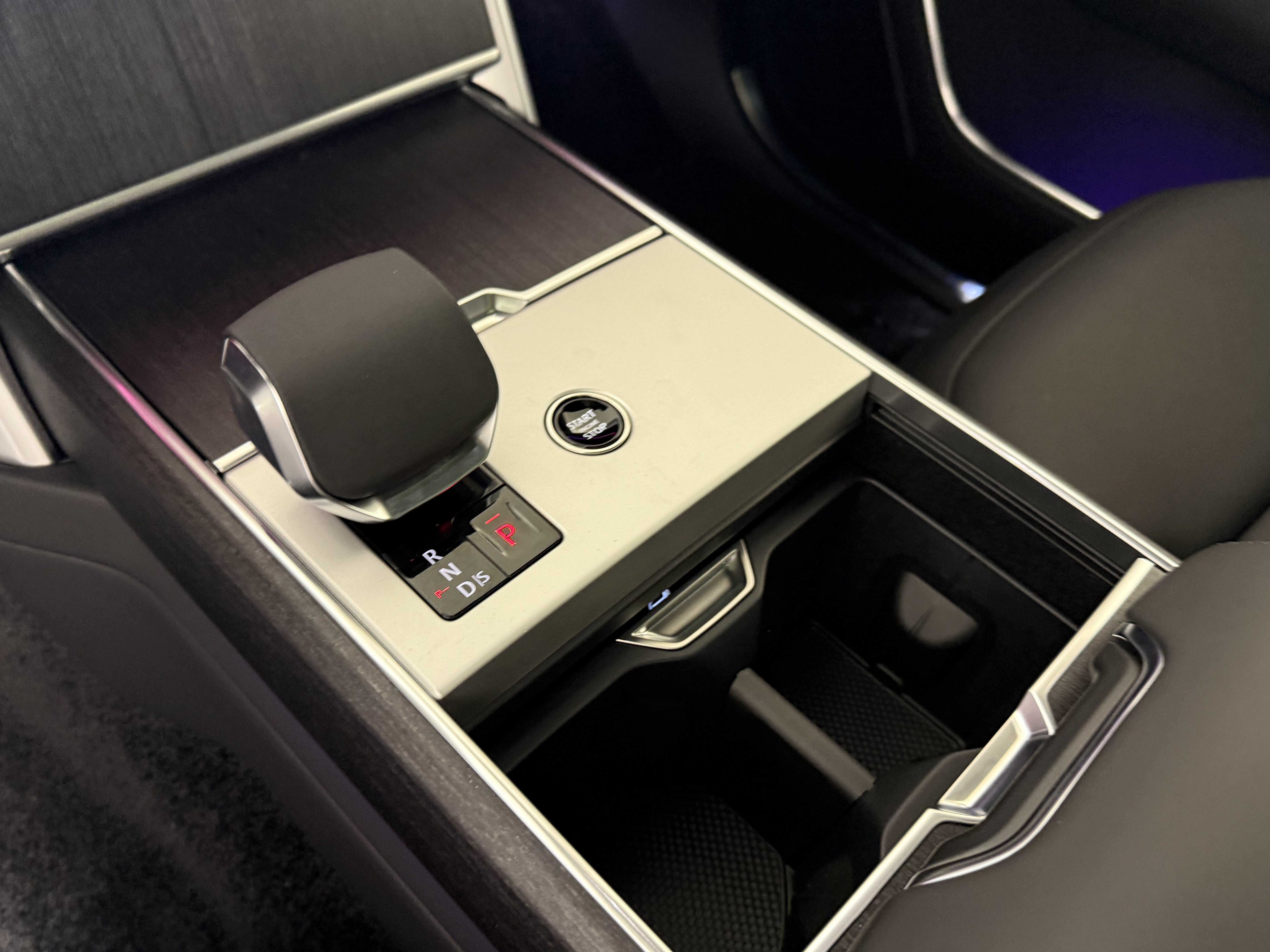 New 2026 Land Rover Range Rover SE AWD/4WD image 20