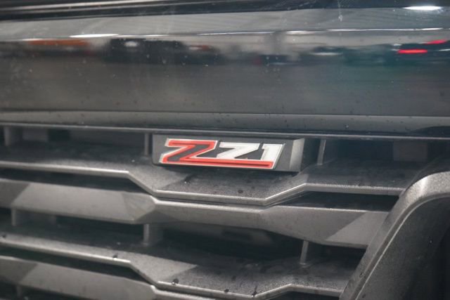 Used 2023 Chevrolet Colorado Z71 w/ Z71 Convenience Package 2 image 11
