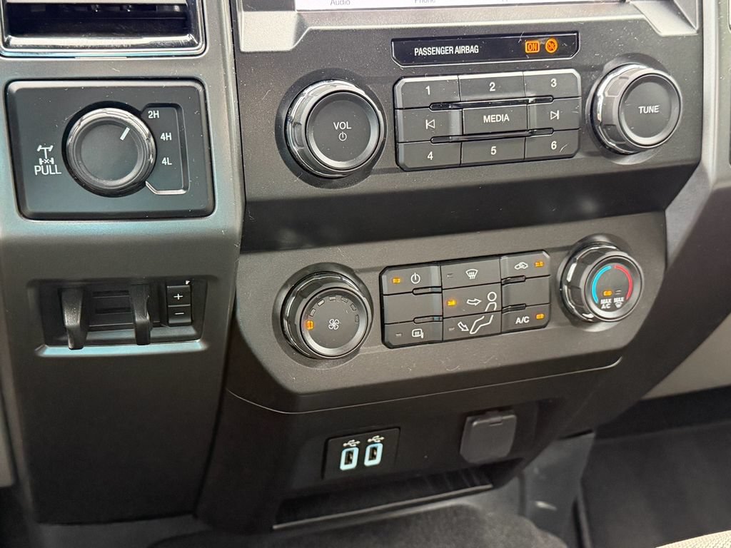 Used 2019 Ford F350 XLT w/ XLT Value Package AWD/4WD image 29