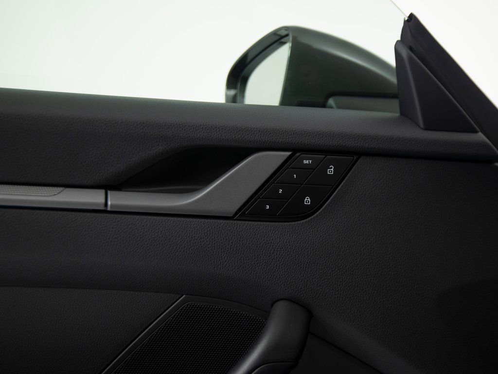 Certified 2023 Porsche 911 Carrera S image 20